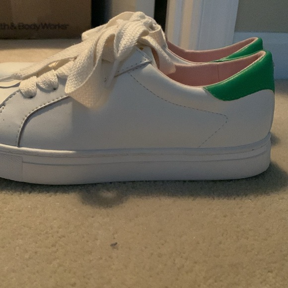 BNWOT KATE SPADE SNEAKERS - Picture 6 of 6